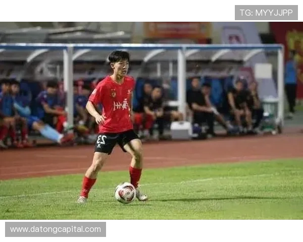 广州足球队最新比赛经验排名前十揭晓引发热议